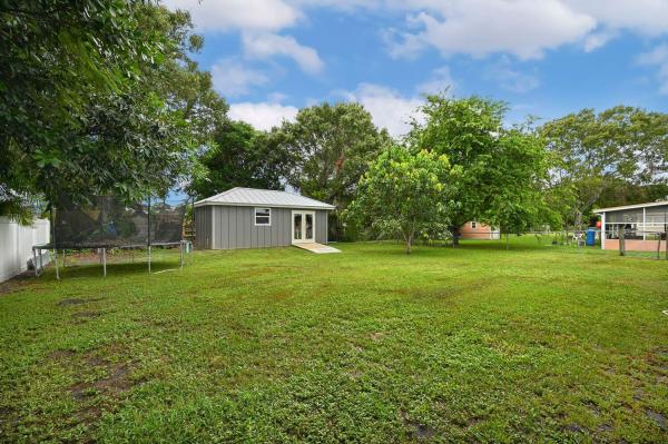 Maravilla Gardens, 601 Holly Ave, Fort Pierce, Florida 34982, image 1