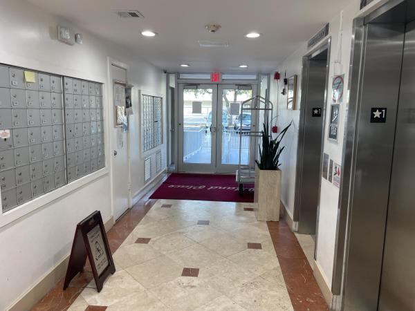 Island Place At North Bay Village, 1455 N Treasure Dr #4e, North Bay Village, Florida 33141, image 1