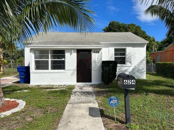 Riviera Beach Heights, 624 W 3rd St, Riviera Beach, Florida 33404, image 1
