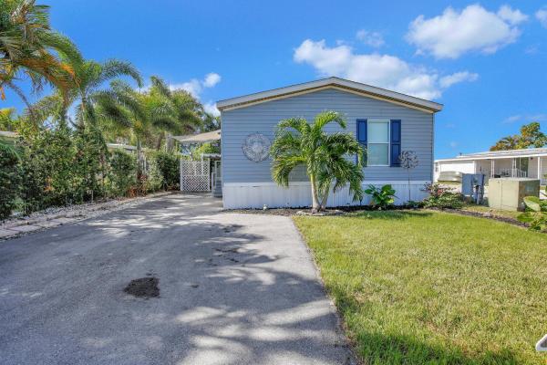 Ravenswood Estates Marinas, 5601 E Marina Dr, Dania Beach, Florida 33312, image 1