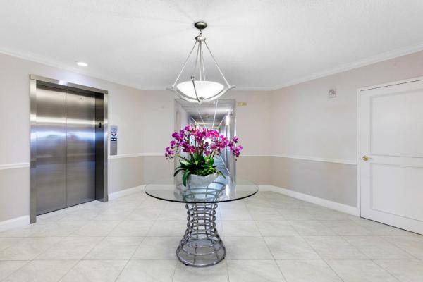 Portofino North, 2600 N Flagler Dr #813, West Palm Beach, Florida 33407, image 1