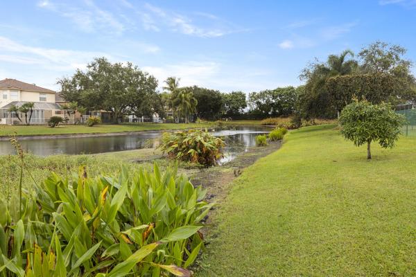 Kingsmill, 6094 Oak Bluff Way, Lake Worth, Florida 33467, image 1