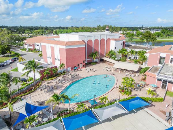 Cambridge, 3114 Cambridge E, Deerfield Beach, Florida 33442, image 2