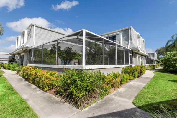 Vision One, 1604 Vision Dr, Palm Beach Gardens, Florida 33418, image 1