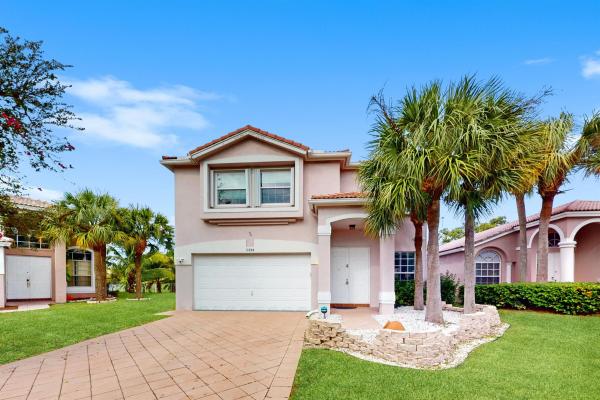 Mayfair At Wyndham Lakes, 5334 NW 126th Dr, Coral Springs, Florida 33076, image 1