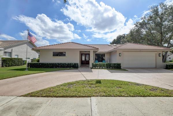 Lakewood Oaks, 2698 NW 39th St, Boca Raton, Florida 33434, image 1