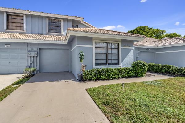 Country Fair, 9828 Watermill Cir #D, Boynton Beach, Florida 33437, image 1