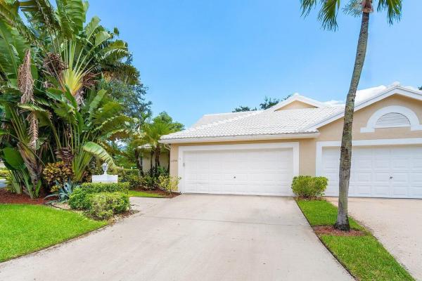 Greenspointe At Indian Spring, 6266 Greenspointe Dr, Boynton Beach, Florida 33437, image 1