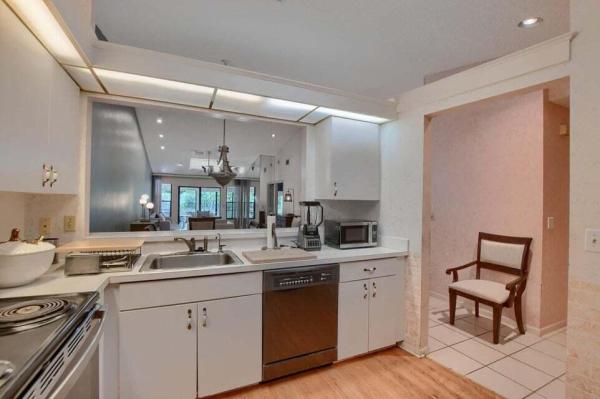 Palm Chase Lakes, 10026 Andrea Ln, Boynton Beach, Florida 33437, image 1