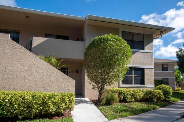 Cypress Park, 9609 Cypress Park Way, Boynton Beach, Florida 33472, image 1