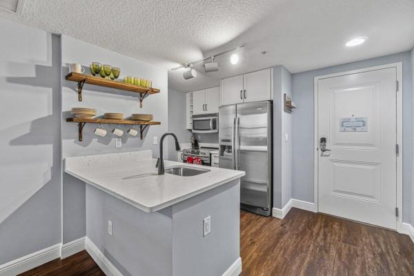 Casa Costa, 400 N Federal Hwy #204s, Boynton Beach, Florida 33435, image 1