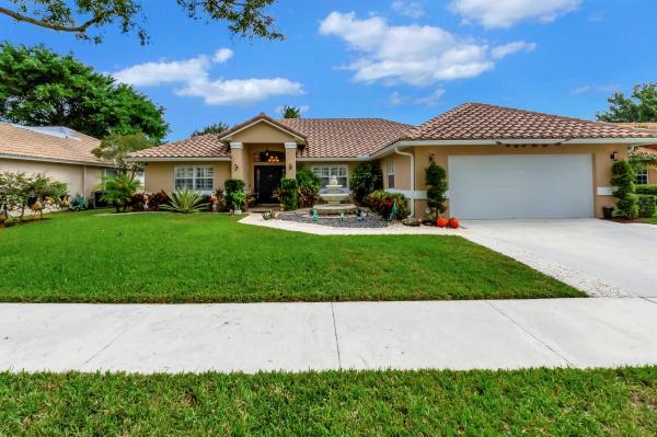 Sabal Lakes, 1435 E Lancewood Pl, Delray Beach, Florida 33445, image 1