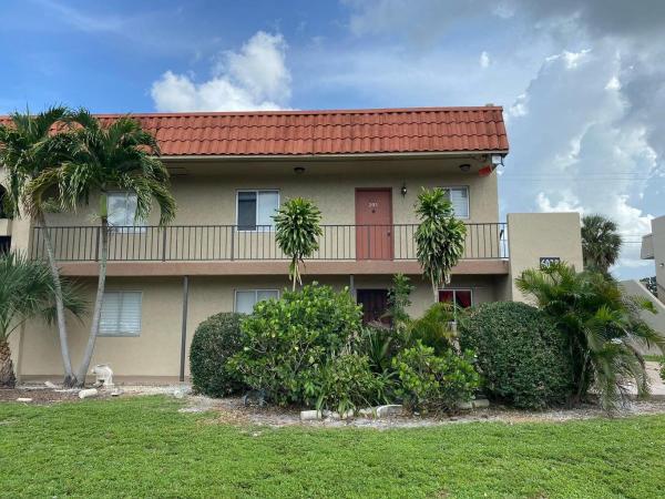 Forest Hill Gardens East, 6028 Forest Hill Blvd #201, West Palm Beach, Florida 33415, image 1