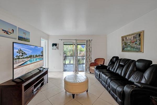 Victoria Woods, 1405 Apple Blossom Ln, West Palm Beach, Florida 33415, image 3