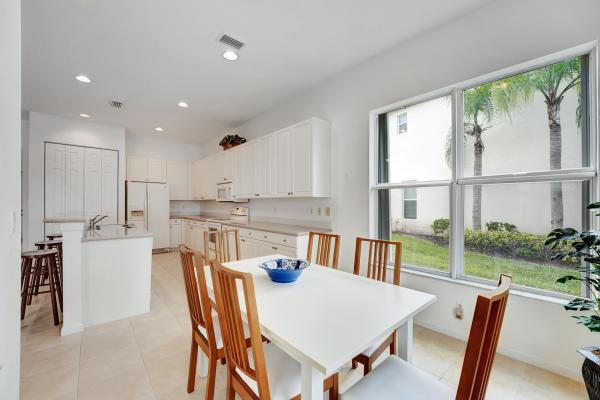 Waterford Court At Palm Beach Plantation, 225 Palm Beach Plantation Blvd, West Palm Beach, Florida 33411, image 1