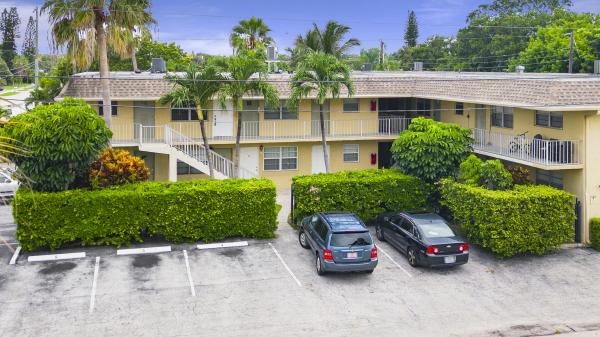 Falcon, 301 W Ocean Ave #10, Lantana, Florida 33462, image 1
