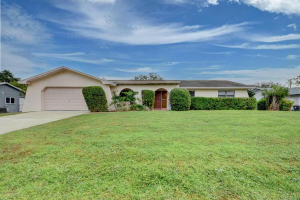 Palm Beach National Golf & Country Club Estates, 3250 Pebble Beach Dr, Lake Worth Beach, Florida 33467, image 1