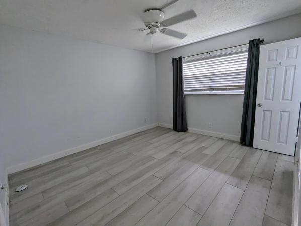 Oxford At Century Village, 113 Oxford 200, West Palm Beach, Florida 33417, image 1