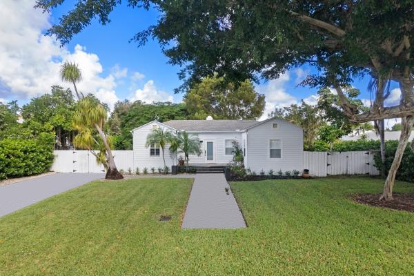 Dell Park, 215 NE 13th St, Delray Beach, Florida 33444, image 1