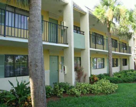 Meadows On The Green, 1434 Meadows Cir, Boynton Beach, Florida 33436, image 1