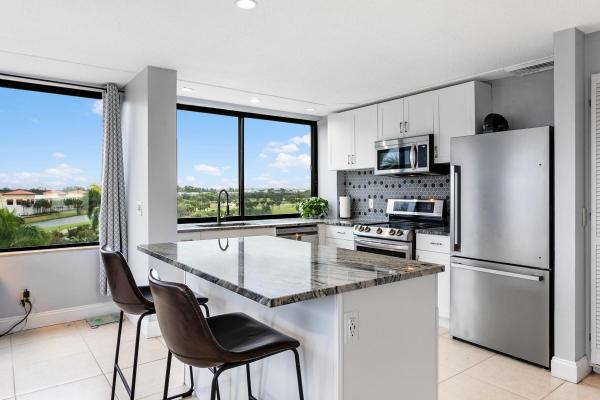 Yorktown, 1500 Presidential Way #601, West Palm Beach, Florida 33401, image 1