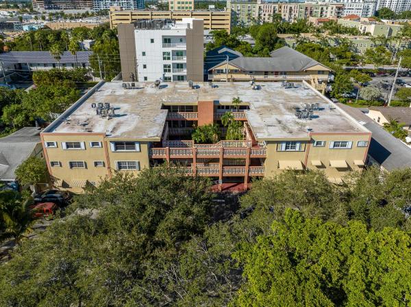 The Barclay Arms, 1943 Monroe St #110d, Hollywood, Florida 33020, image 1