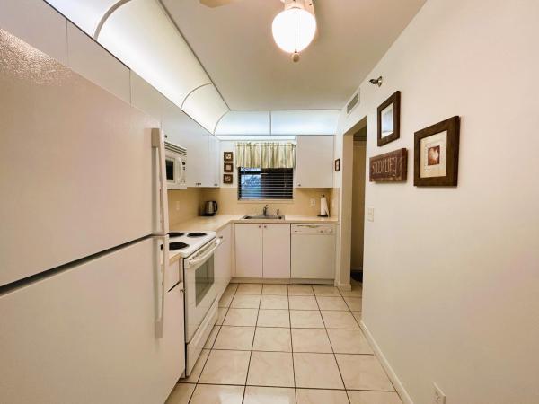 Sunrise Of Palm Beach, 4760 Lucerne Lakes Blvd W #201, Lake Worth, Florida 33467, image 1