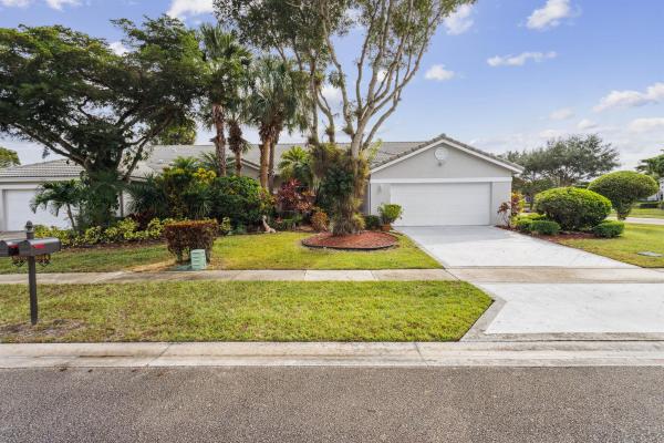 Brittany Lakes, 8914 Brittany Lakes Dr, Boynton Beach, Florida 33472, image 1