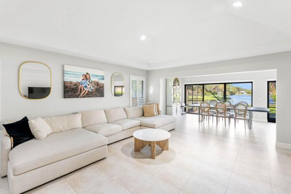 Eastpointe Country Club, 13297 Garth Ct, Palm Beach Gardens, Florida 33418, image 2