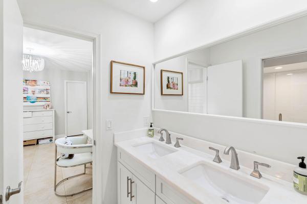 Eastpointe Country Club, 13297 Garth Ct, Palm Beach Gardens, Florida 33418, image 1