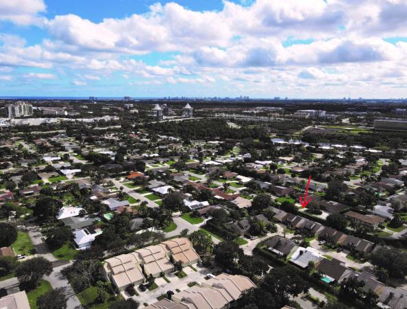 Beaumont Place, 104 Beaumont Ln, Palm Beach Gardens, Florida 33410, image 1