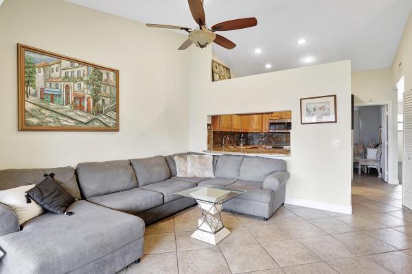 Freedom Square, 608 Freedom Ct, Deerfield Beach, Florida 33442, image 3