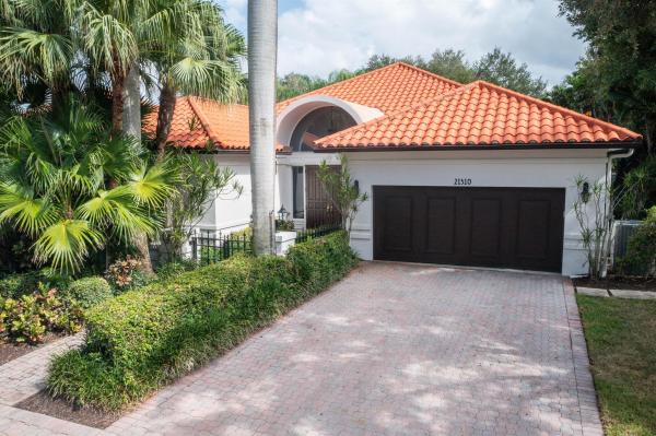 Coventry In The Grove, 21310 Harrow Ct, Boca Raton, Florida 33433, image 1