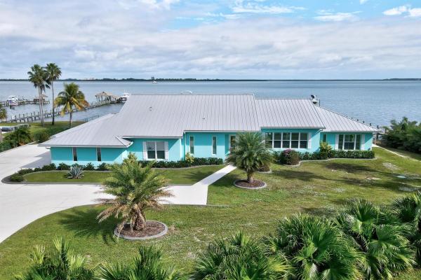 Fort Pierce Residential, 1612 S Indian River Dr, Fort Pierce, Florida 34950, image 1