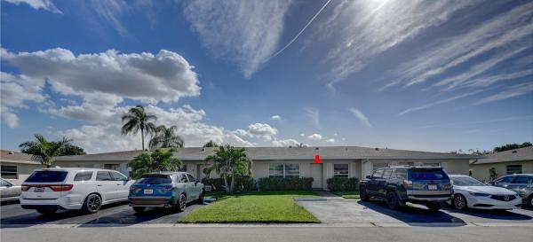 Boca Lakes, 8916 Warwick Dr, Boca Raton, Florida 33433, image 2
