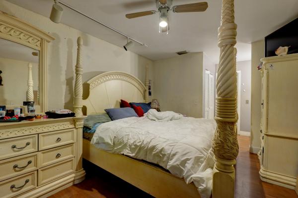 Davis Place, 2959 Genoa Pl, West Palm Beach, Florida 33406, image 2