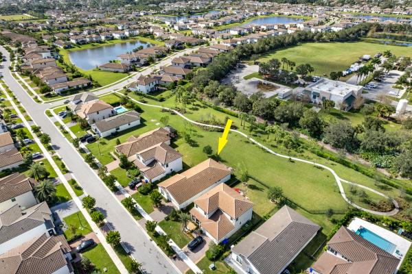 BellaSera, 3267 Dunning Dr, Royal Palm Beach, Florida 33411, image 2