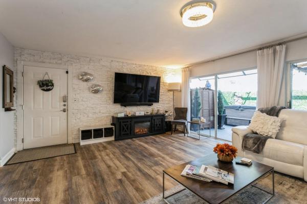 Winchester Courts, 11625 Winchester Dr #C, Palm Beach Gardens, Florida 33410, image 2