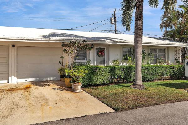 Holly House, 728 Ridge Rd #24, Lantana, Florida 33462, image 1