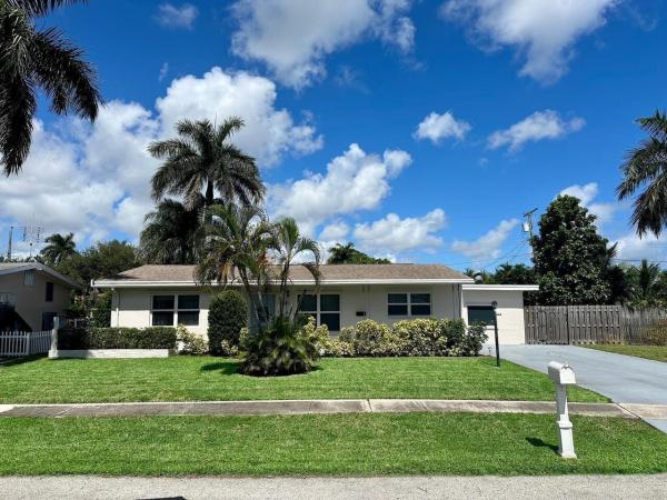 Lake Osborne Estates, 1408 Shirley Ct, Lake Worth Beach, Florida 33461, image 1
