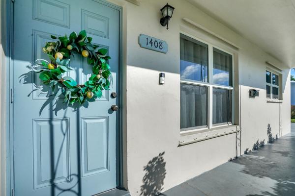 Lake Osborne Estates, 1408 Shirley Ct, Lake Worth, Florida 33461, image 3