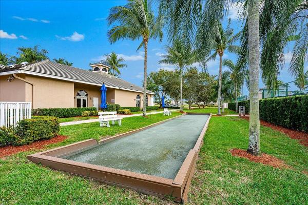 Brittany Bay At Andros Isle, 8403 Nicholls Pt, West Palm Beach, Florida 33411, image 2