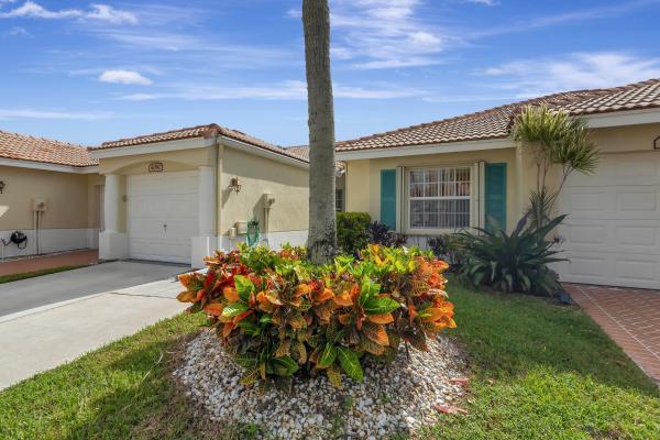 Floral Lakes, 6092 Floral Lakes Dr, Delray Beach, Florida 33484, image 2