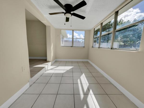 Miami Gardens Manor, 4040 SW 59th Ter, West Park, Florida 33023, image 2