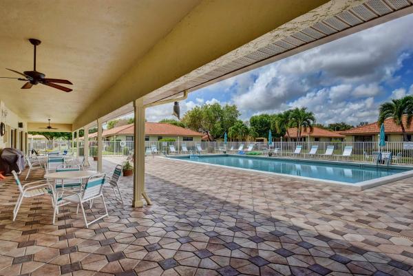 Bent Tree Villas East, 9845 Tabebuia Tree Dr #B, Boynton Beach, Florida 33436, image 1