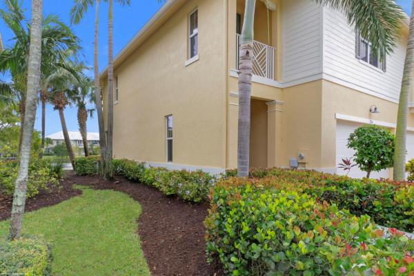 Hampton Cay, 3124 Yorkshire Ln, Palm Beach Gardens, Florida 33418, image 1