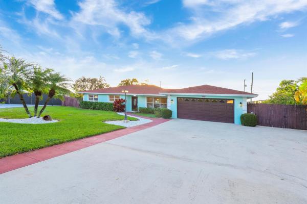 Palm Ridge Estates, 8431 Wilton Dr, West Palm Beach, Florida 33406, image 1