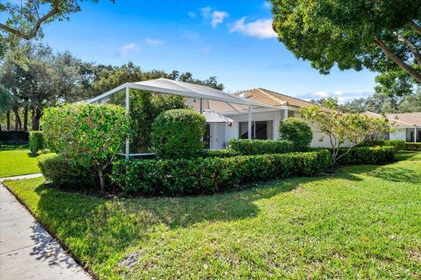 Sun Terrace At The Oaks, 8902 Chapman Oak Ct, Palm Beach Gardens, Florida 33410, image 1