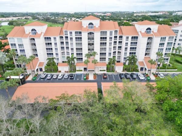 Spyglass Walk, 17031 Boca Club Blvd #104B, Boca Raton, Florida 33487, image 3