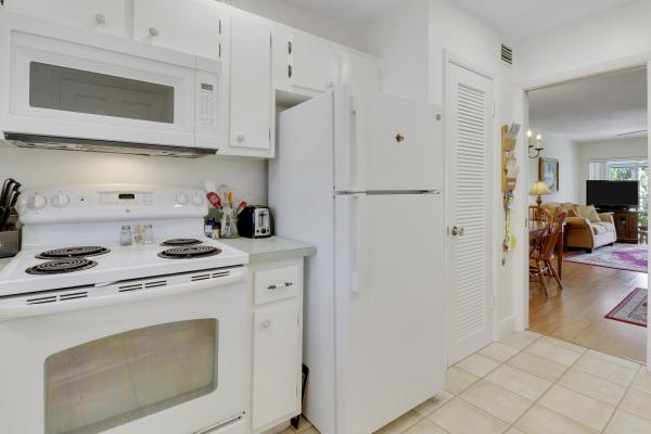 Tequesta Garden, 4 Garden St #207N, Tequesta, Florida 33469, image 3